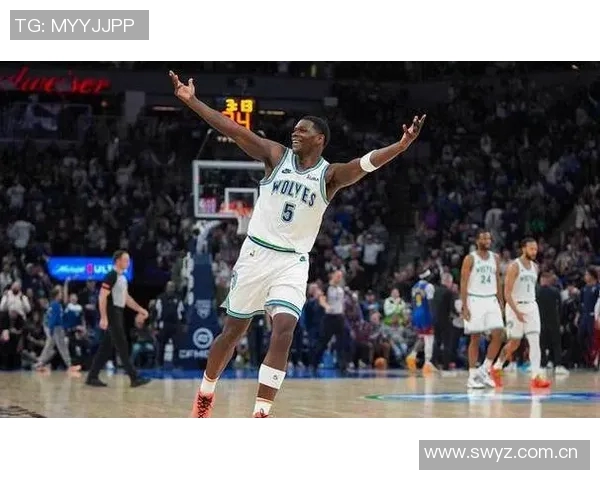 唐斯盛赞爱德华兹未来潜力称联盟和球队都将受益