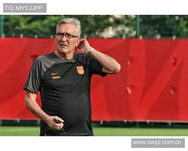 伊万谈教练压力:舆论与球迷是职业挑战,无法承受者不适合执教