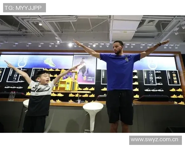 助教分析库里健身与手感的平衡之道探讨运动员体型与技能的关系 助教分析库里健身与手感的平衡之道探讨运动员体型与技能的关系