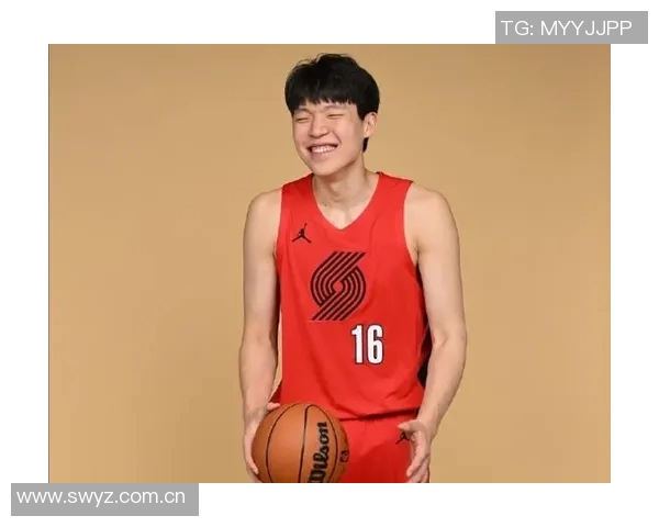 徐长锁盛赞杨瀚森夏联表现展现强大适应能力引发全队骄傲 徐长锁盛赞杨瀚森夏联表现展现强大适应能力引发全队骄傲