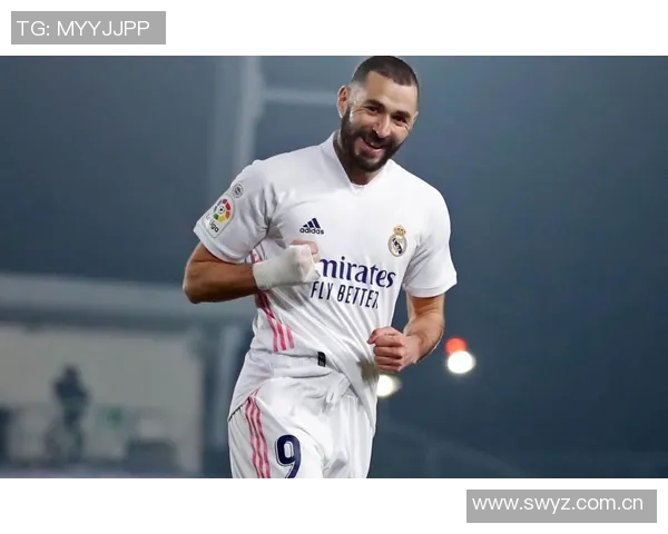 本泽马称赞齐达内执教能力并强调沙特联赛对顶级球员的需求