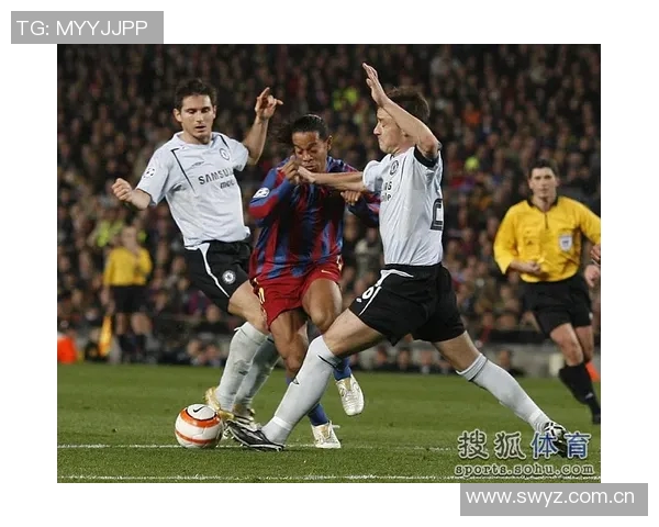 梅西与滕杜卡尔同框合影传奇球星互赠10号球衣展现友谊 梅西与滕杜卡尔同框合影传奇球星互赠10号球衣展现友谊