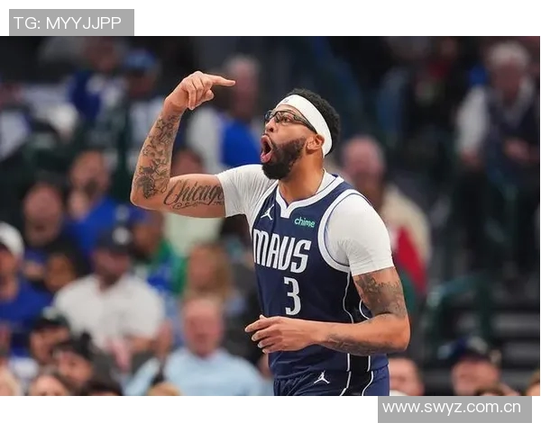 浓眉表现出色前三节高效得分19分并抢下9篮板助力球队争胜