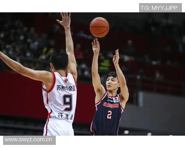 替补奇兵罗林斯上半场表现抢眼贡献11分5板2助攻正负值高达17